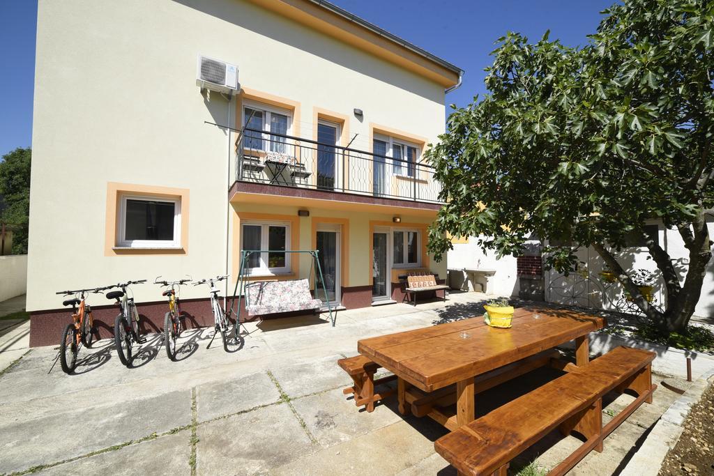 Apartments Rudy Ядраново Экстерьер фото