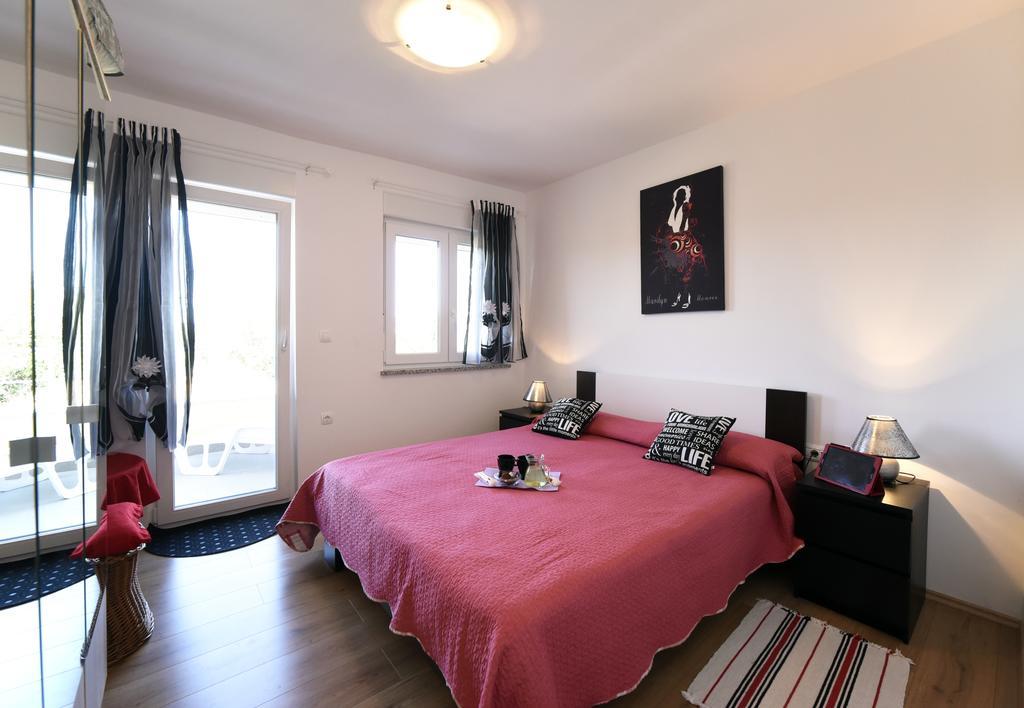 Apartments Rudy Ядраново Экстерьер фото